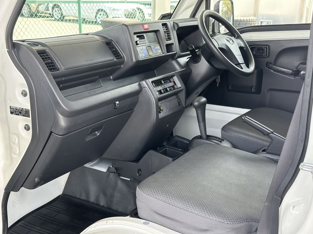 DAIHATSU HIJET TRUCK 2015 Image 31