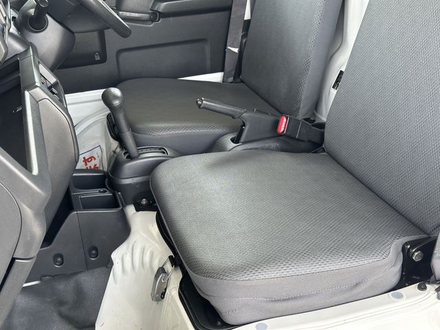 DAIHATSU HIJET TRUCK 2015 Image 31