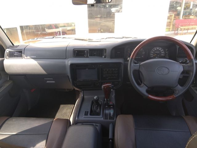 TOYOTA LANDCRUISER WAGON 1996 Image 31