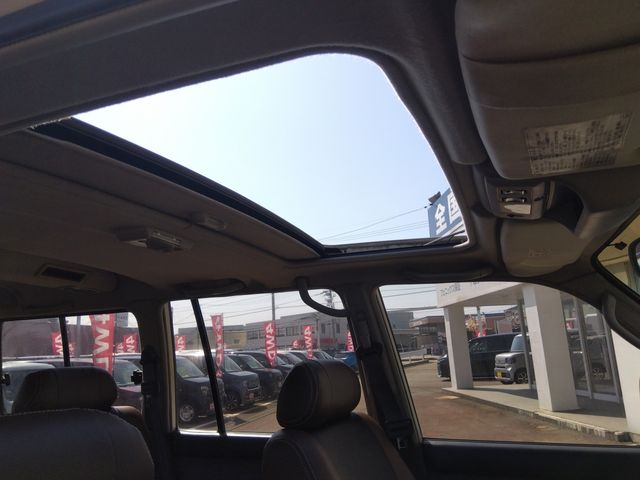 TOYOTA LANDCRUISER WAGON 1996 Image 31