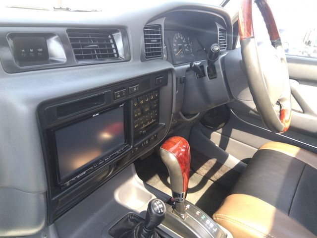 TOYOTA LANDCRUISER WAGON 1996 Image 31