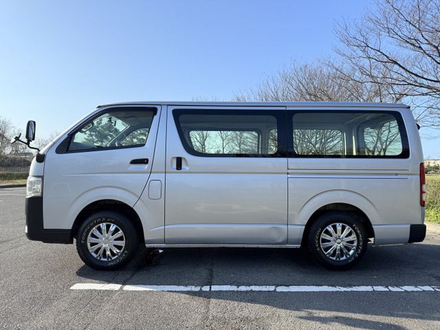 TOYOTA HIACE VAN 4WD 2014 Image 31