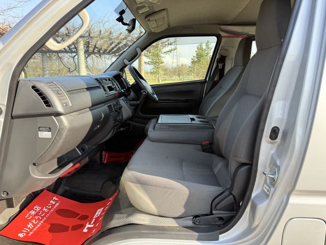 TOYOTA HIACE VAN 4WD 2014 Image 31