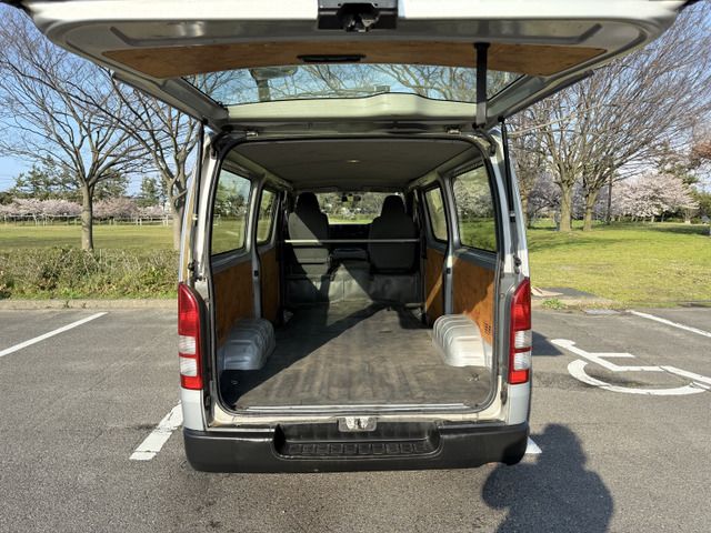 TOYOTA HIACE VAN 4WD 2014 Image 31