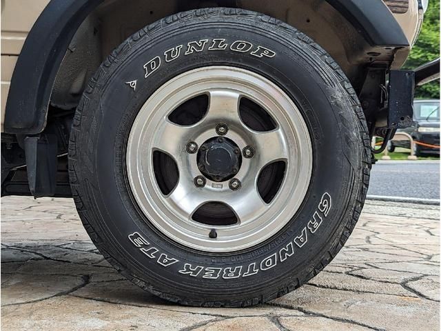 SUZUKI JIMNY 4WD 1998 Image 31