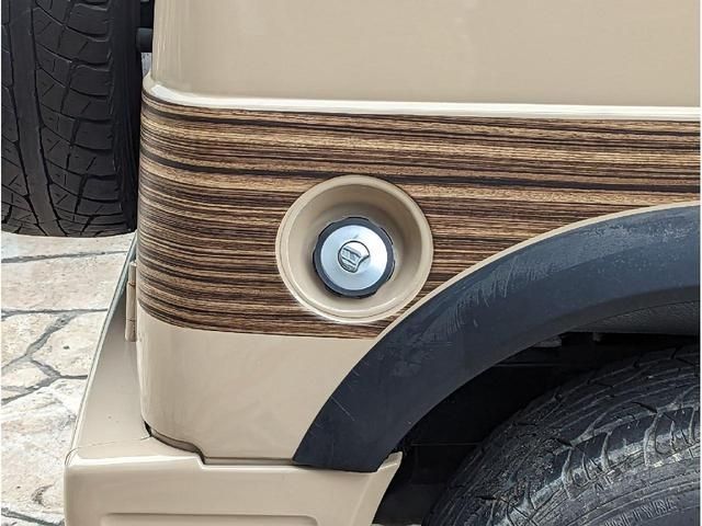 SUZUKI JIMNY 4WD 1998 Image 31