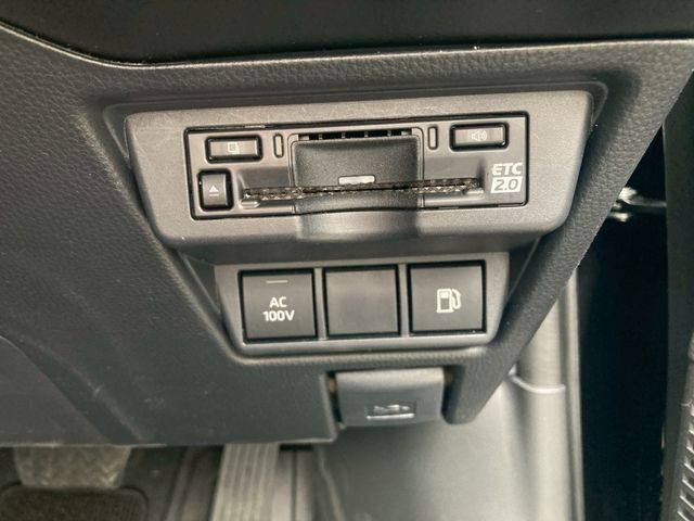 TOYOTA PRIUS 2024 Image 31