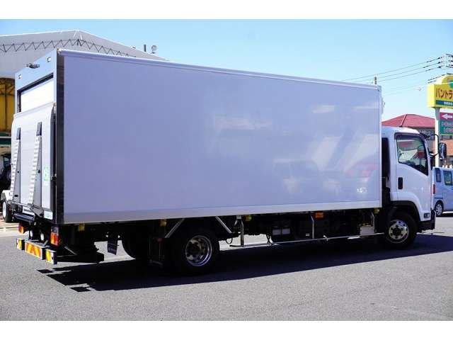 ISUZU FORWARD 2019 Image 31