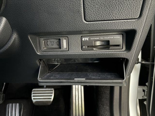 NISSAN FUGA 2008 Image 31