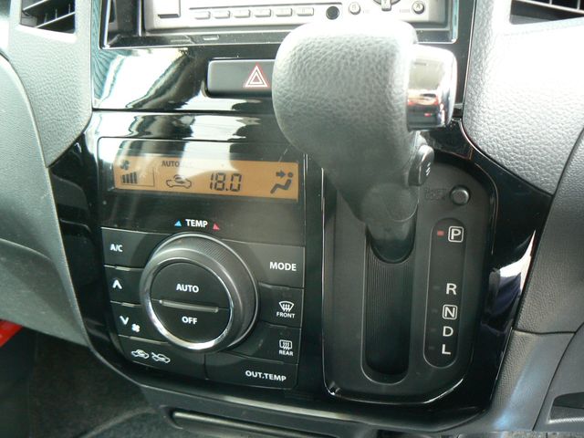 SUZUKI PALETTE SW 2011 Image 31