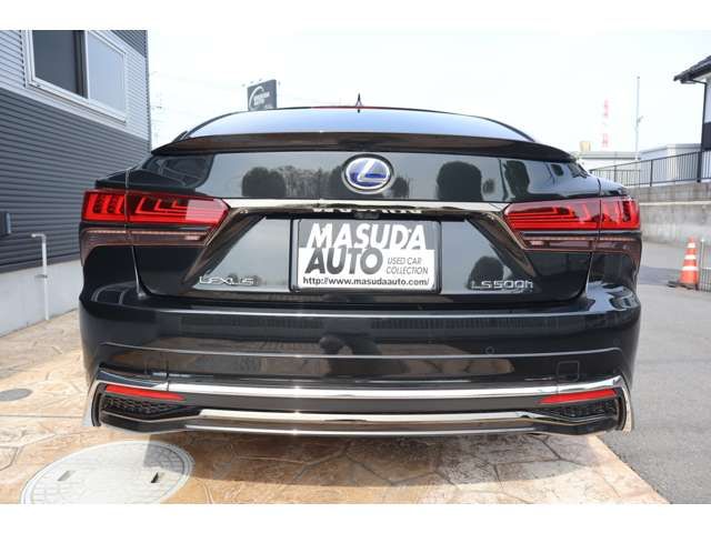 TOYOTA LEXUS LS500H 2021 Image 31