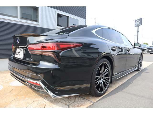TOYOTA LEXUS LS500H 2021 Image 31