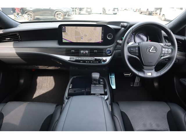 TOYOTA LEXUS LS500H 2021 Image 31