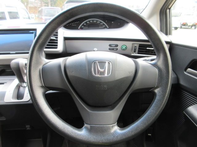 HONDA FREED 4WD 2016 Image 31
