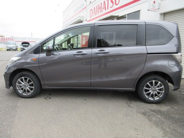 HONDA FREED 4WD 2016 Image 31