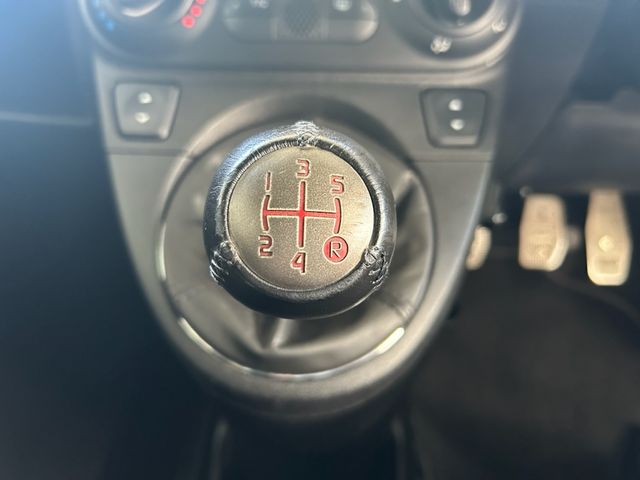 FIAT ABARTH 500 2014 Image 31