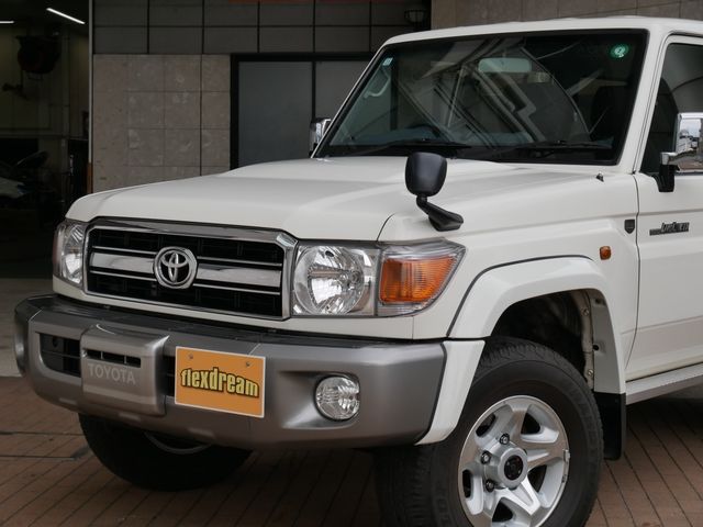 TOYOTA LANDCRUISER VAN 2014 Image 31
