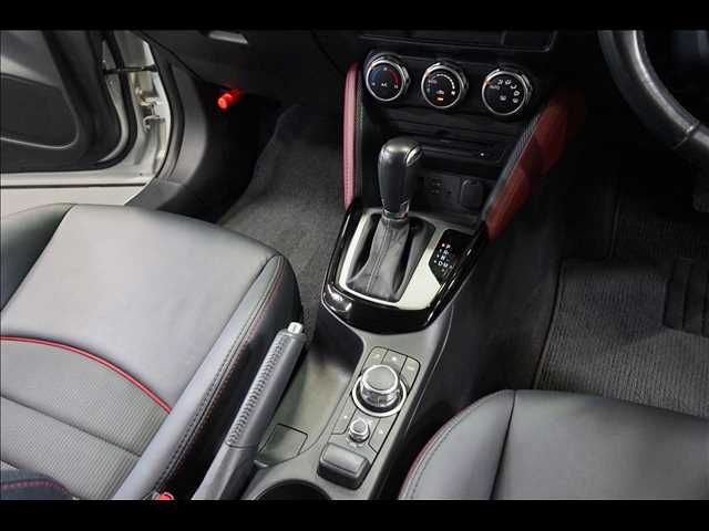 MAZDA CX-3 2015 Image 31