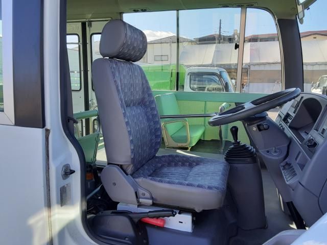 NISSAN CIVILIAN 2012 Image 31