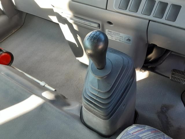 NISSAN CIVILIAN 2012 Image 31