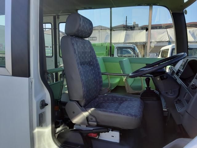 NISSAN CIVILIAN 2012 Image 31