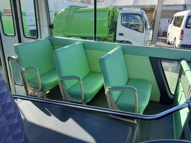 NISSAN CIVILIAN 2012 Image 31