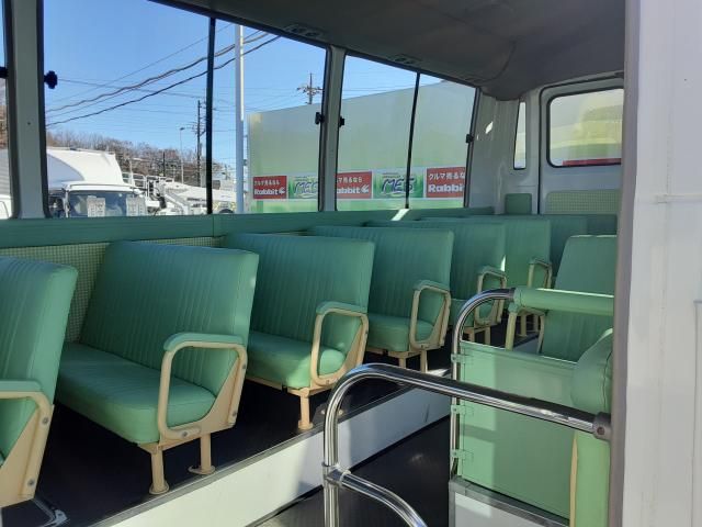 NISSAN CIVILIAN 2012 Image 31