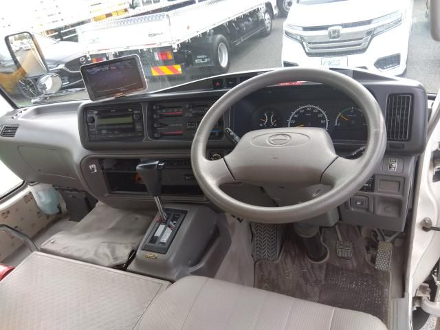 HINO LIESSE2 2014 Image 31