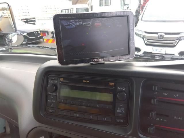 HINO LIESSE2 2014 Image 31