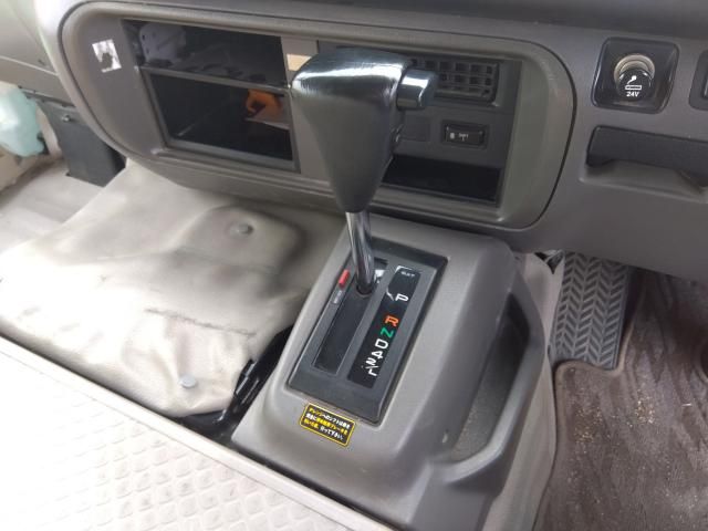 HINO LIESSE2 2014 Image 31