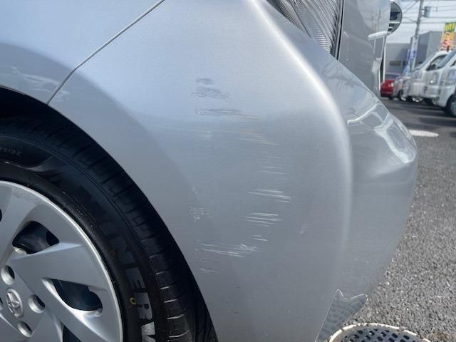 TOYOTA AQUA 2017 Image 31