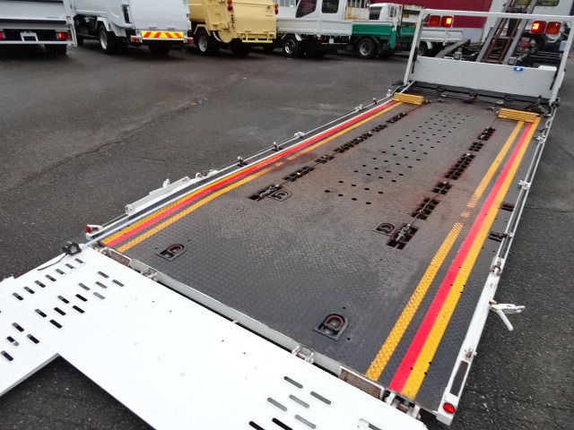 HINO DUTRO 2015 Image 31