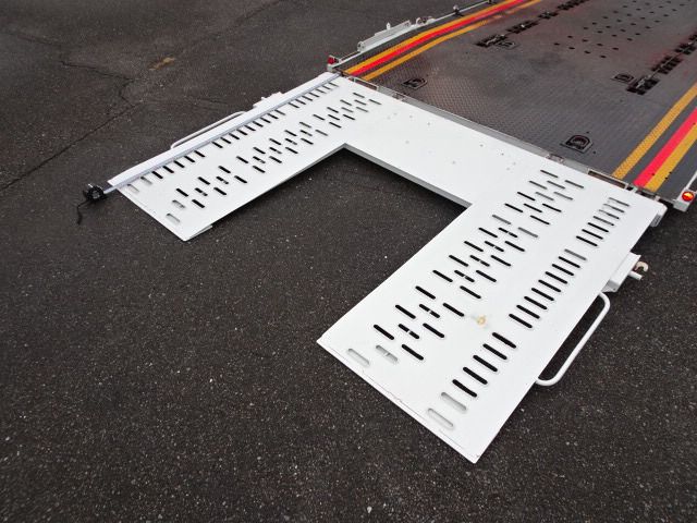 HINO DUTRO 2015 Image 31