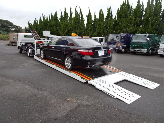 HINO DUTRO 2015 Image 31