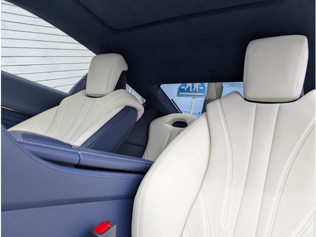 TOYOTA LEXUS LC500H 2018 Image 31