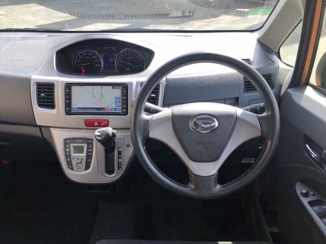 DAIHATSU MOVE CUSTOM 2012 Image 31