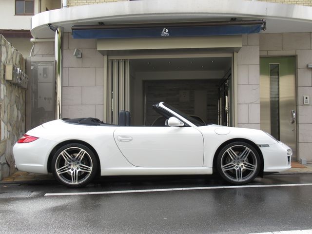 PORSCHE 911 OPEN 2010 Image 31