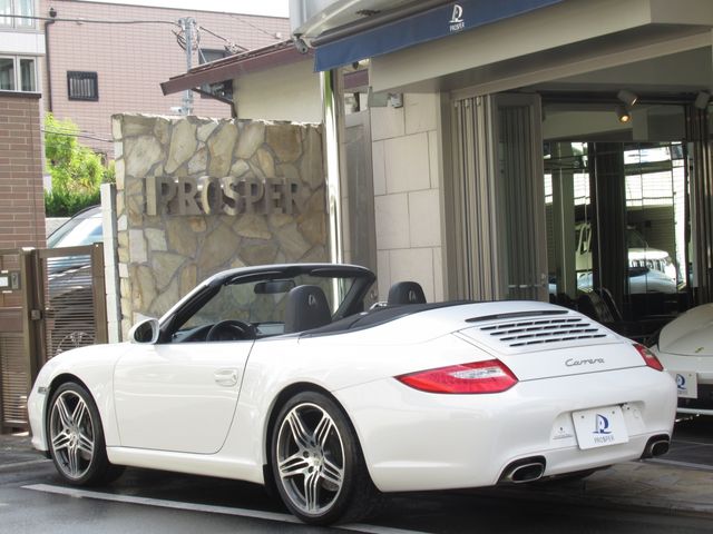 PORSCHE 911 OPEN 2010 Image 31