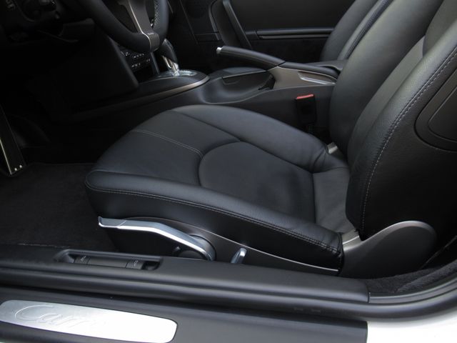 PORSCHE 911 OPEN 2010 Image 31