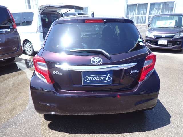 TOYOTA VITZ 2014 Image 31