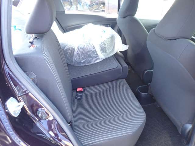 TOYOTA VITZ 2014 Image 31