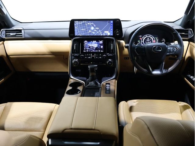 TOYOTA LEXUS LX600 2024 Image 31