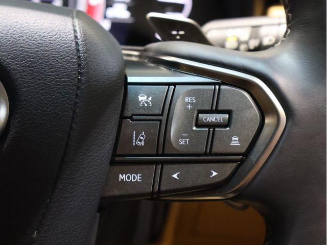 TOYOTA LEXUS LX600 2024 Image 31