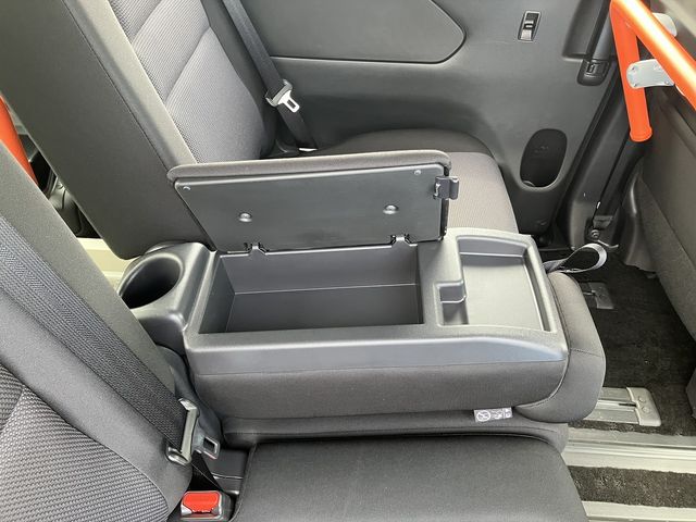 NISSAN SERENA  S-HYBRID 4WD 2022 Image 31