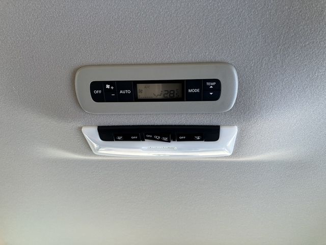 NISSAN SERENA  S-HYBRID 4WD 2022 Image 31