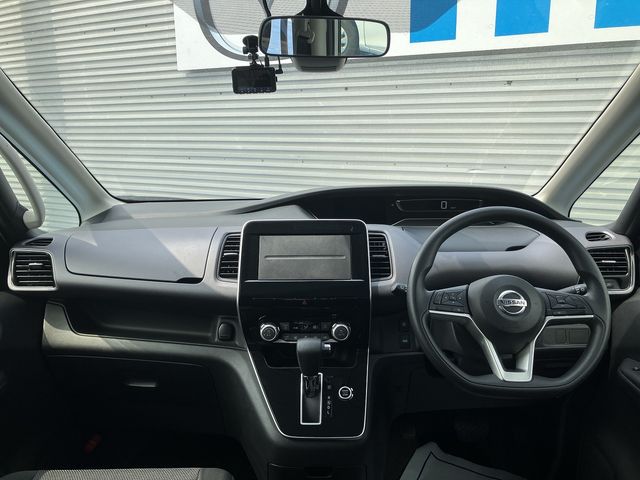 NISSAN SERENA  S-HYBRID 4WD 2022 Image 31