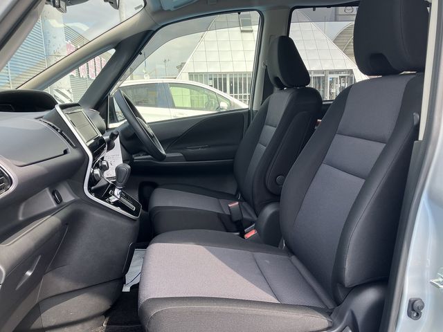 NISSAN SERENA  S-HYBRID 4WD 2022 Image 31