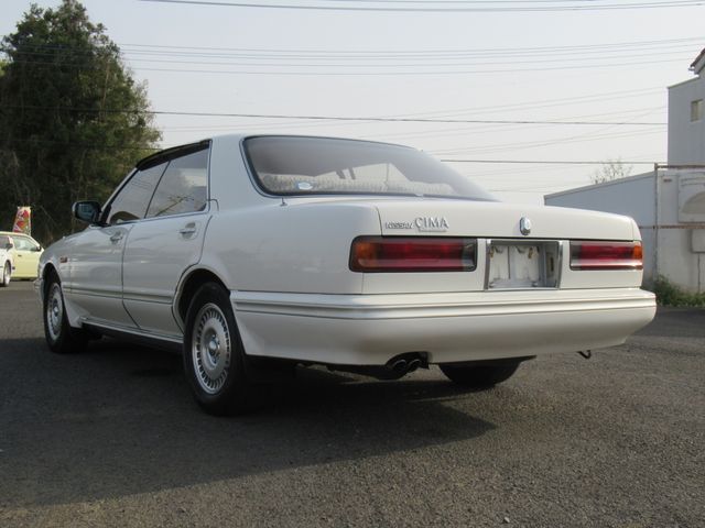 NISSAN CIMA 1990 Image 31