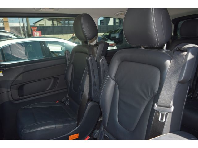 MERCEDES BENZ V CLAS 2019 Image 31