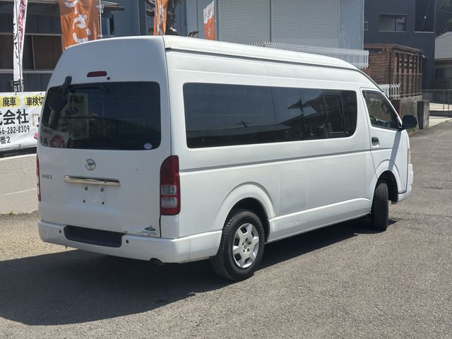 TOYOTA HIACE VAN 4WD 2010 Image 31